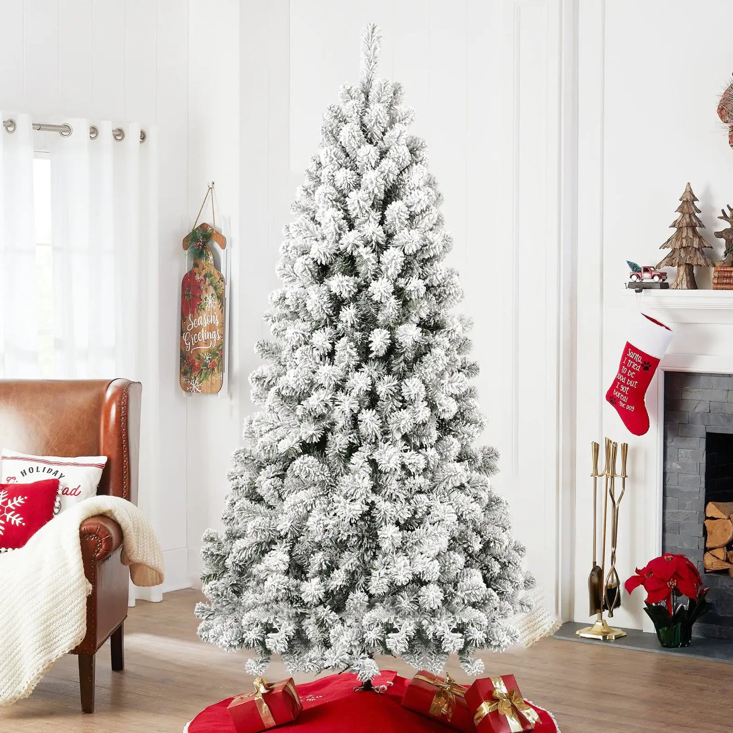 6ft Pre-Lit Flocked Christmas Tree with 300 Lights