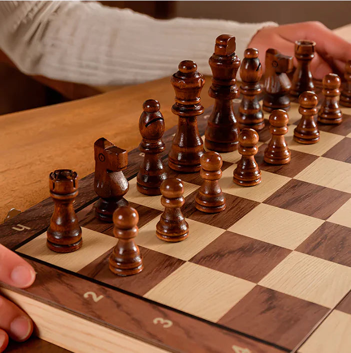 24x24cm Magnetic Chess Board - Foldable Wooden Chess Board Set