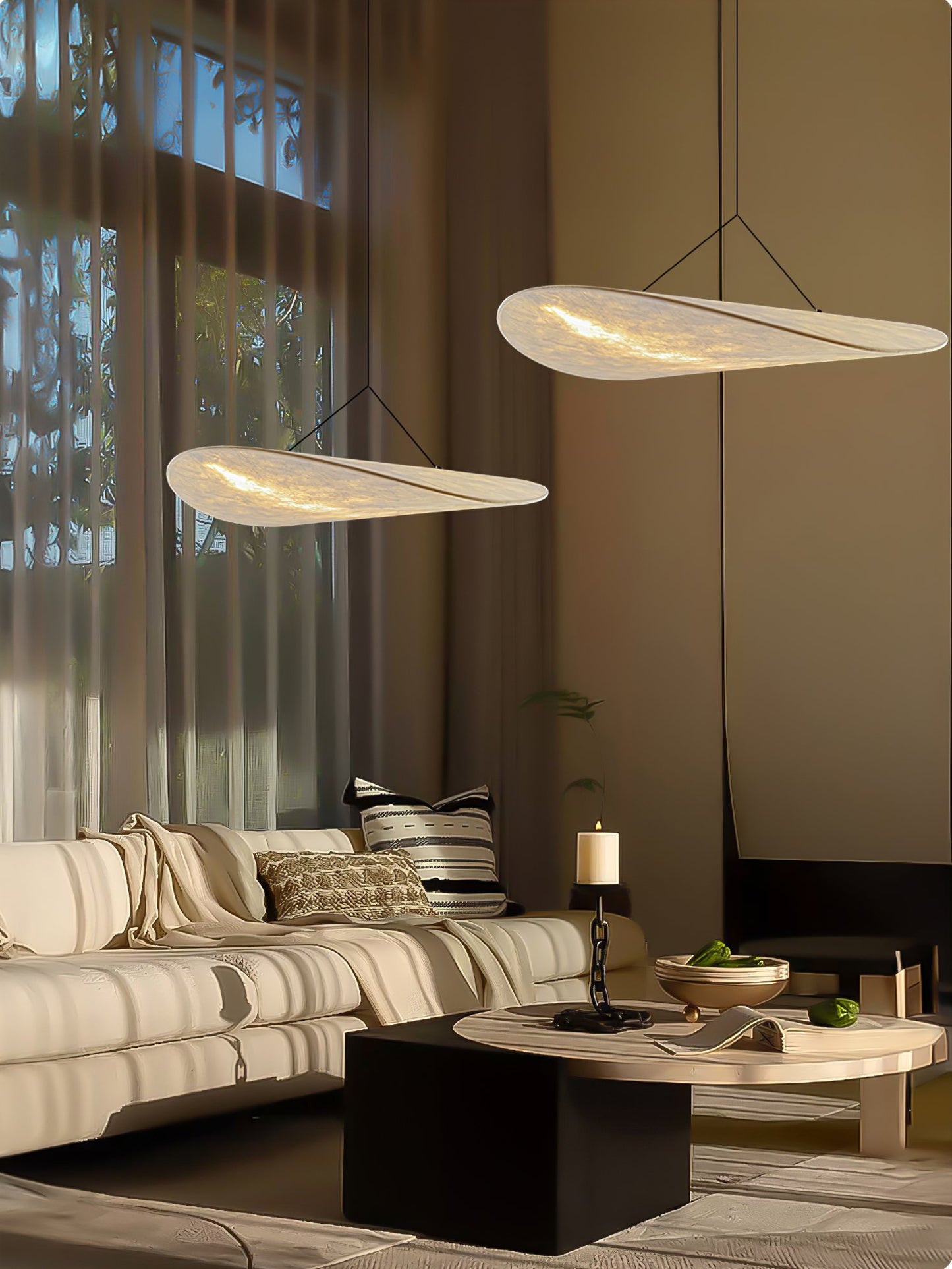 Modern Floating Chandelier – Elegant Soft Light Pendant