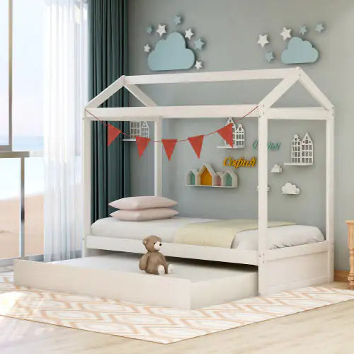Wooden House Bed with Pull-Out Trundle