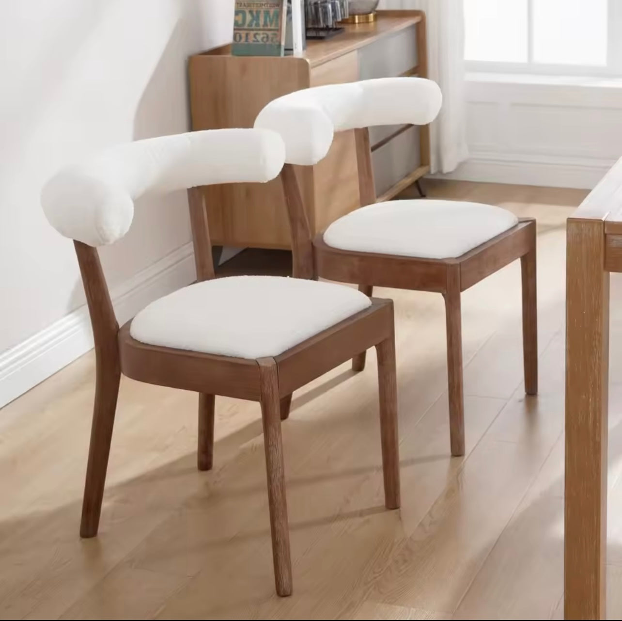 Set of 2 Upholstered Mid Century Pu Leather Dining Chairs