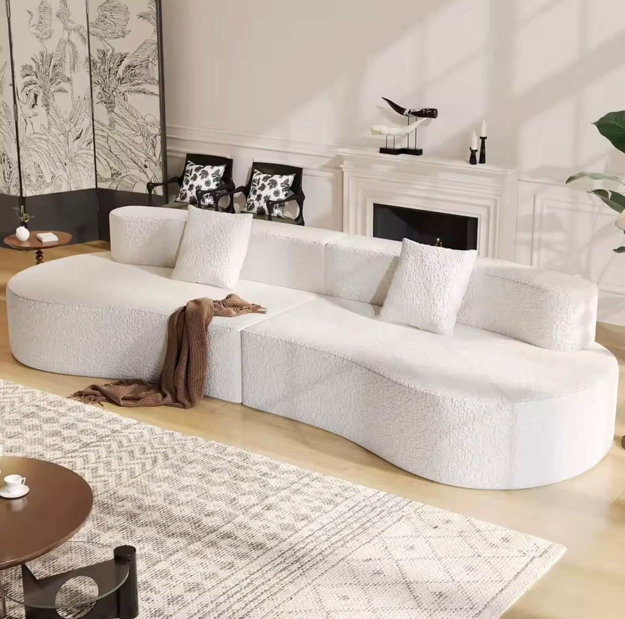 White Curved Sofa, 4 Seater Chenille Boucle Couch with Throw Pillows