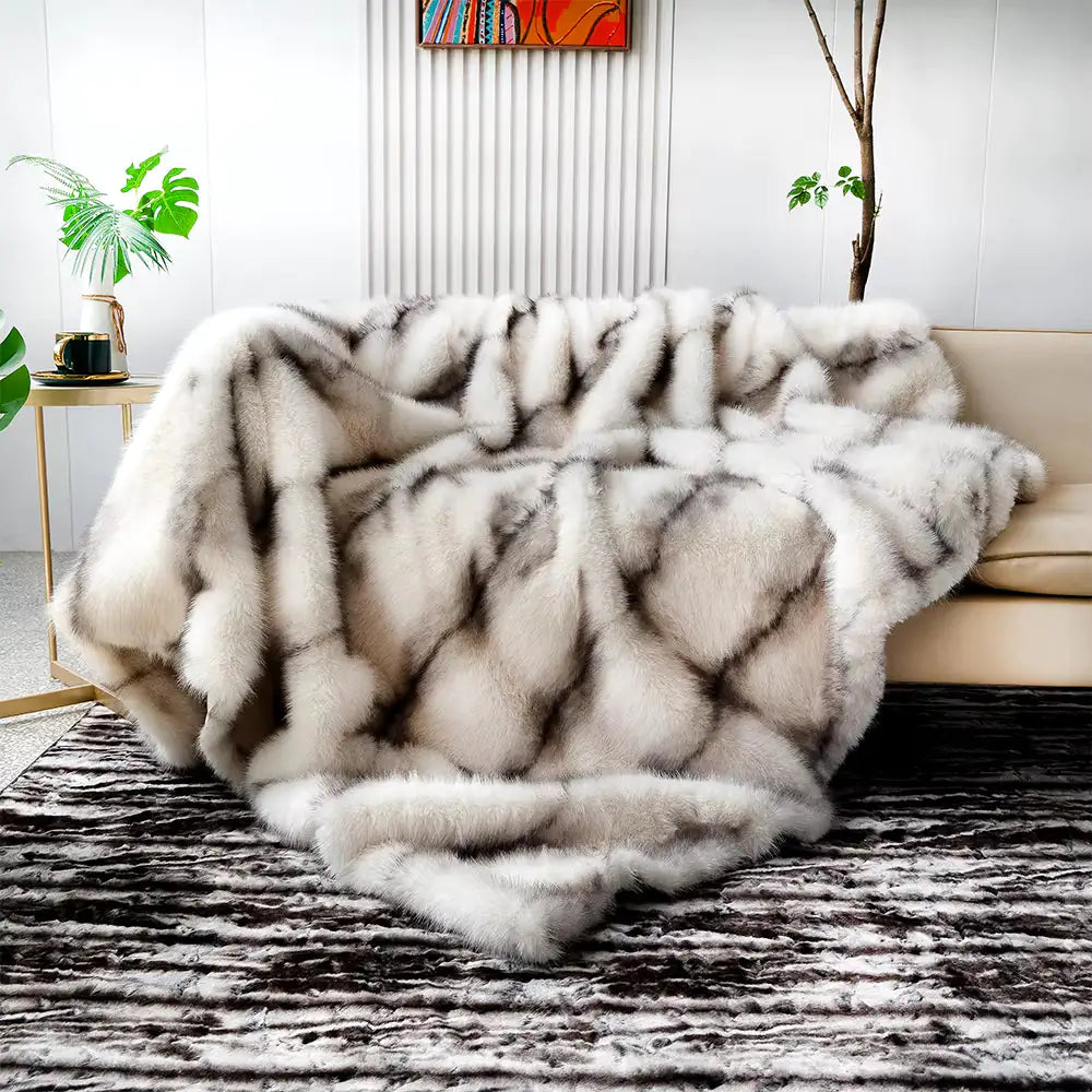 Luxury Plaid Faux Fur Blanket Soft Warm Throw