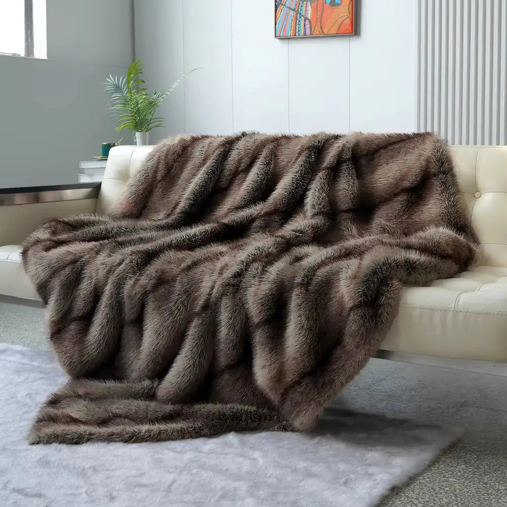 Luxury Plaid Faux Fur Blanket Soft Warm Throw