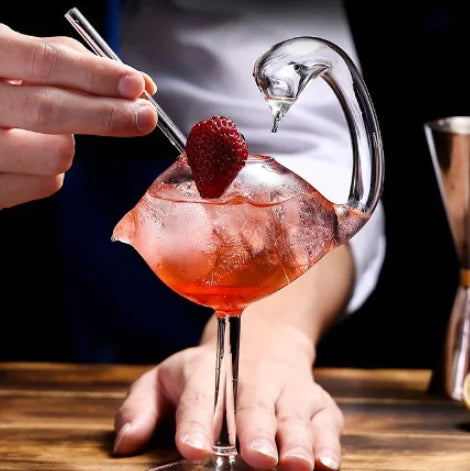 Swan Spiral Cocktail Glass, 200ml Wine Glass