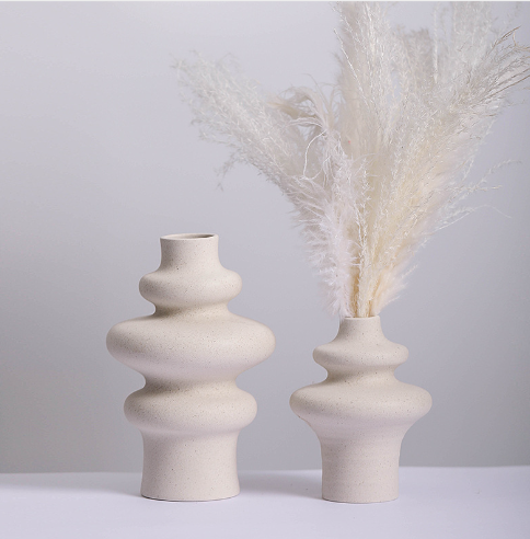 Modern White Ceramic Vase with Geometric Design (1pc)