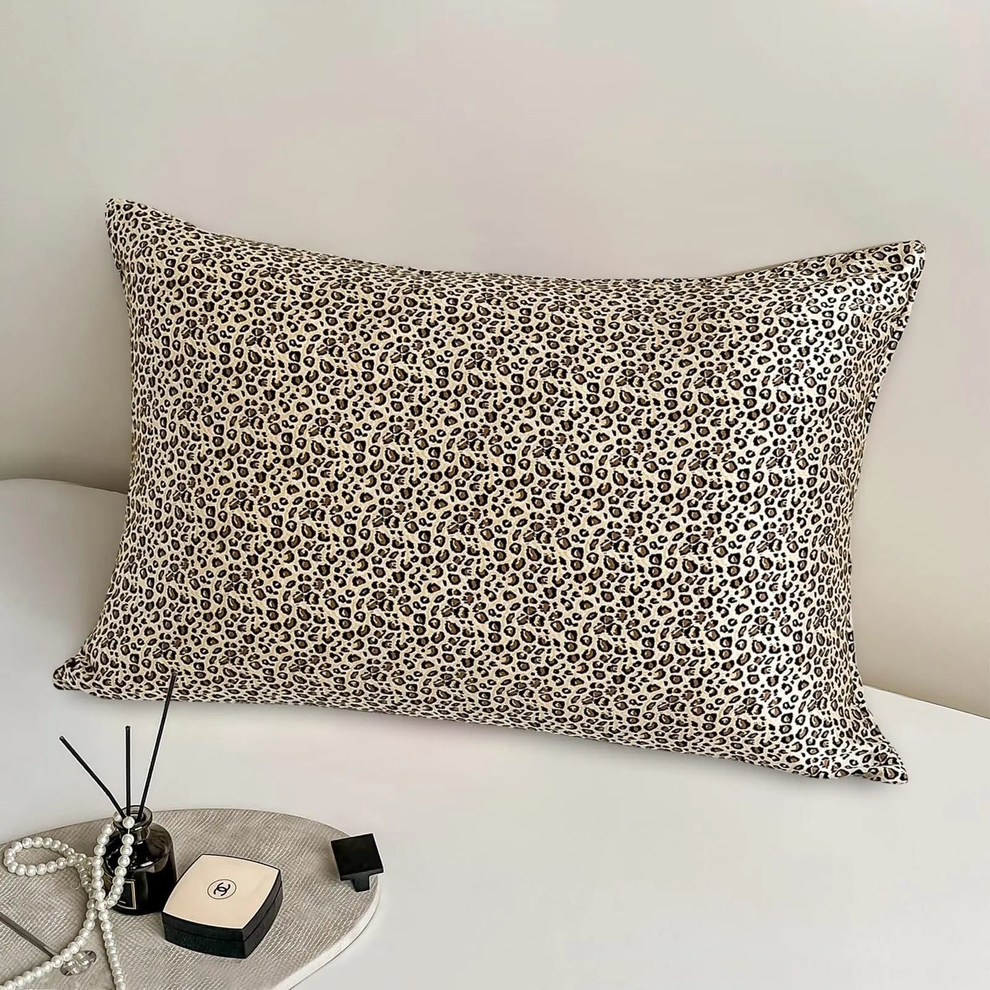 Mulberry Silk Leopard Print Queen Pillowcase