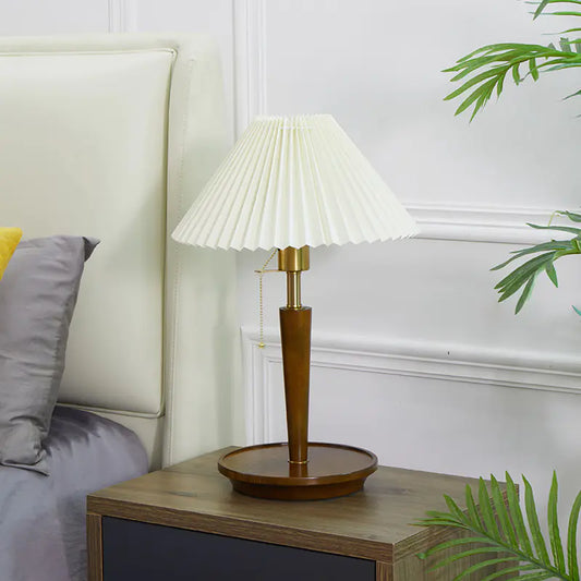 Nordic Solid Wood Vintage Pleated Lamp