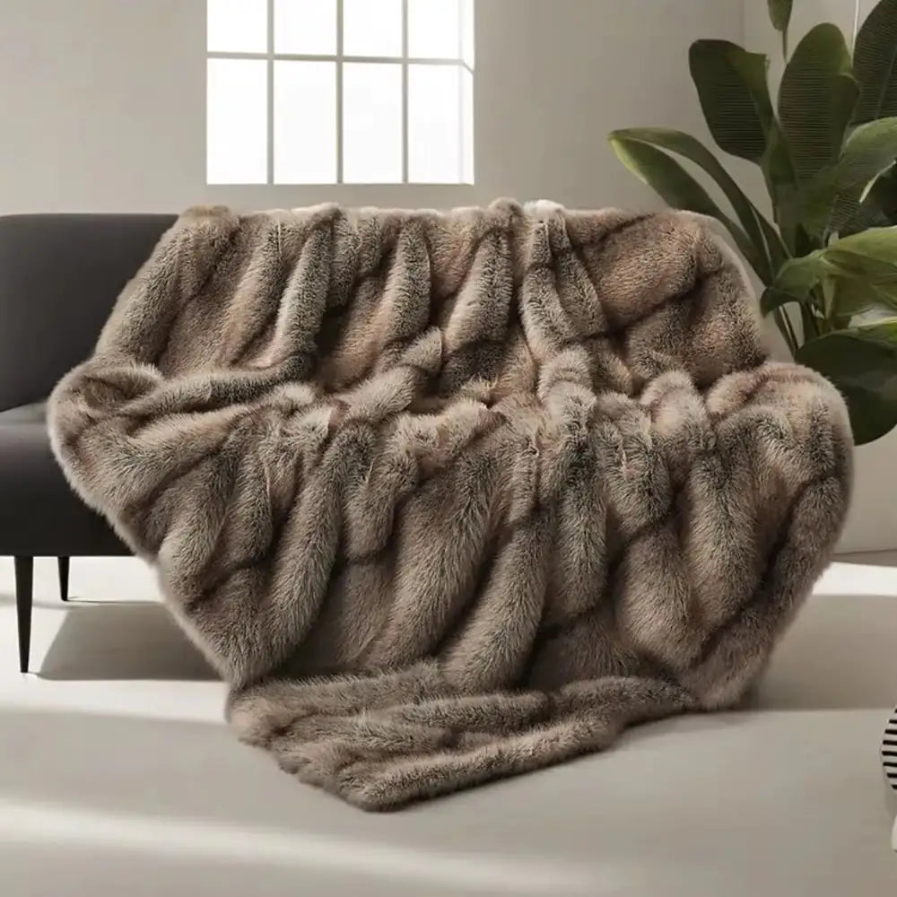Luxury Plaid Faux Fur Blanket Soft Warm Throw